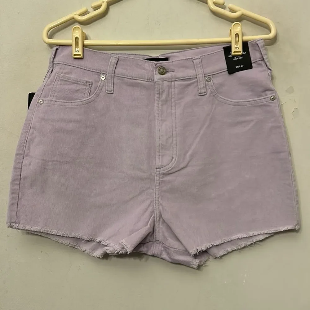 Silver Jeans Co lavender corduroy high rise eco friendly shorts Size 29 New